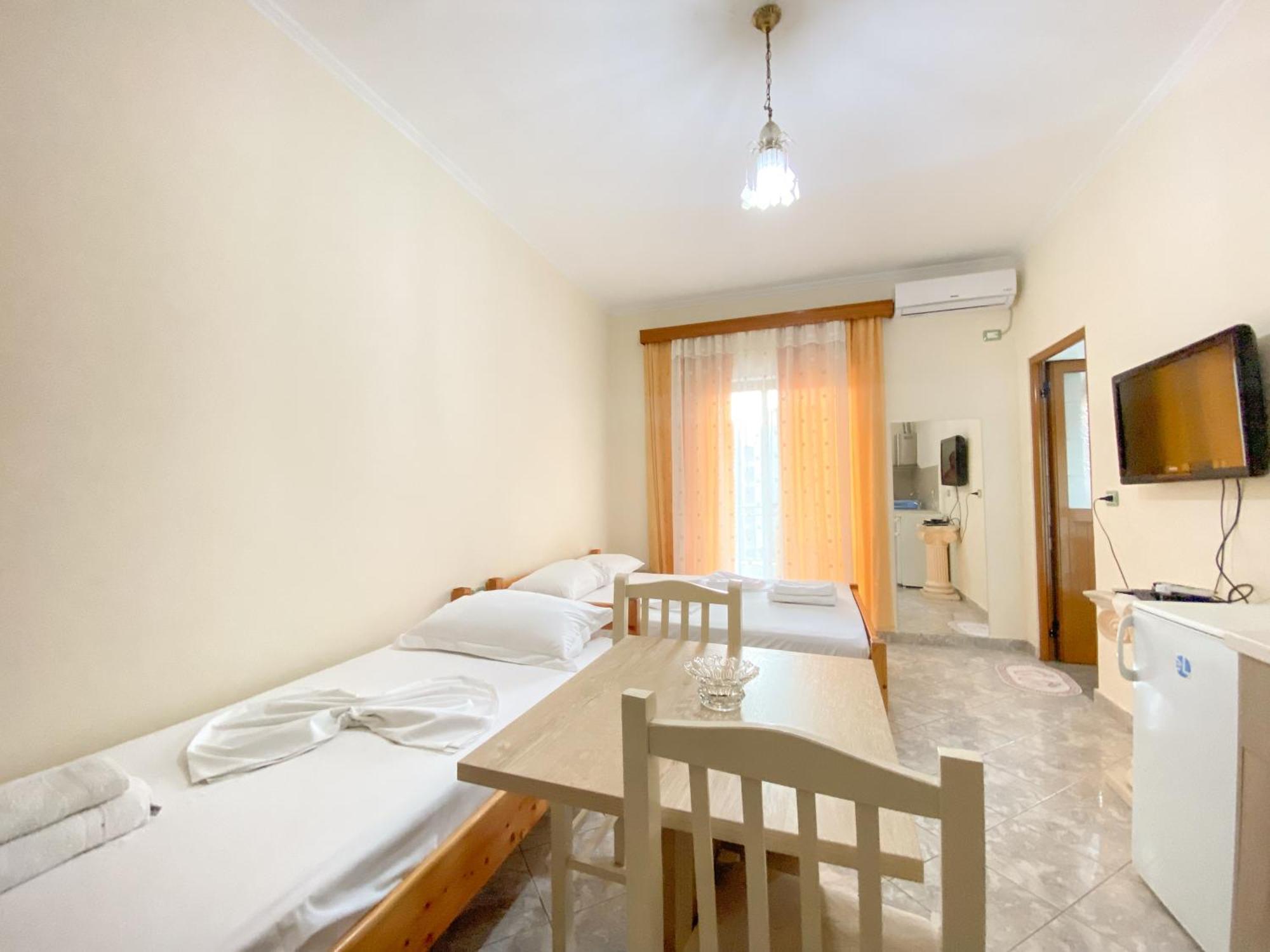 Summerland Saranda Exterior foto