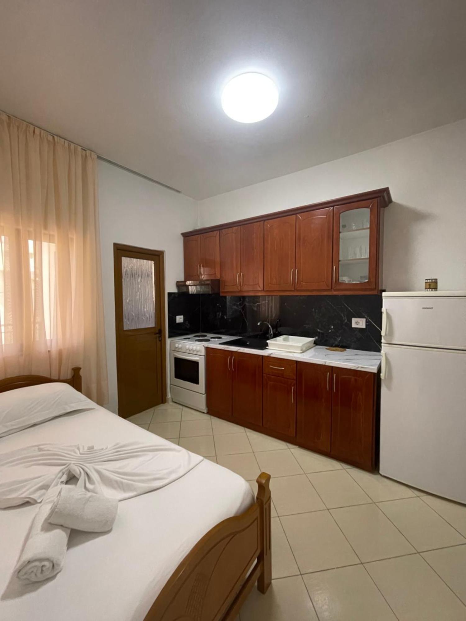 Summerland Saranda Exterior foto