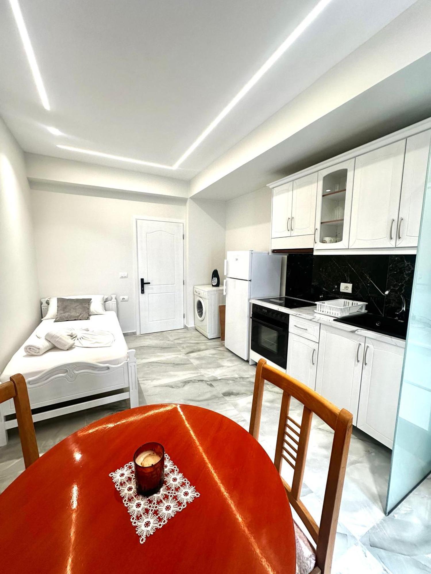 Summerland Saranda Exterior foto